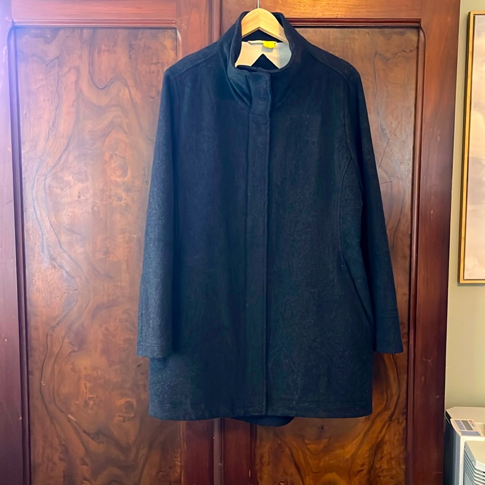 Pendleton Charcoal Grey Wool Campbell Coat with Cascade Stripe Lining